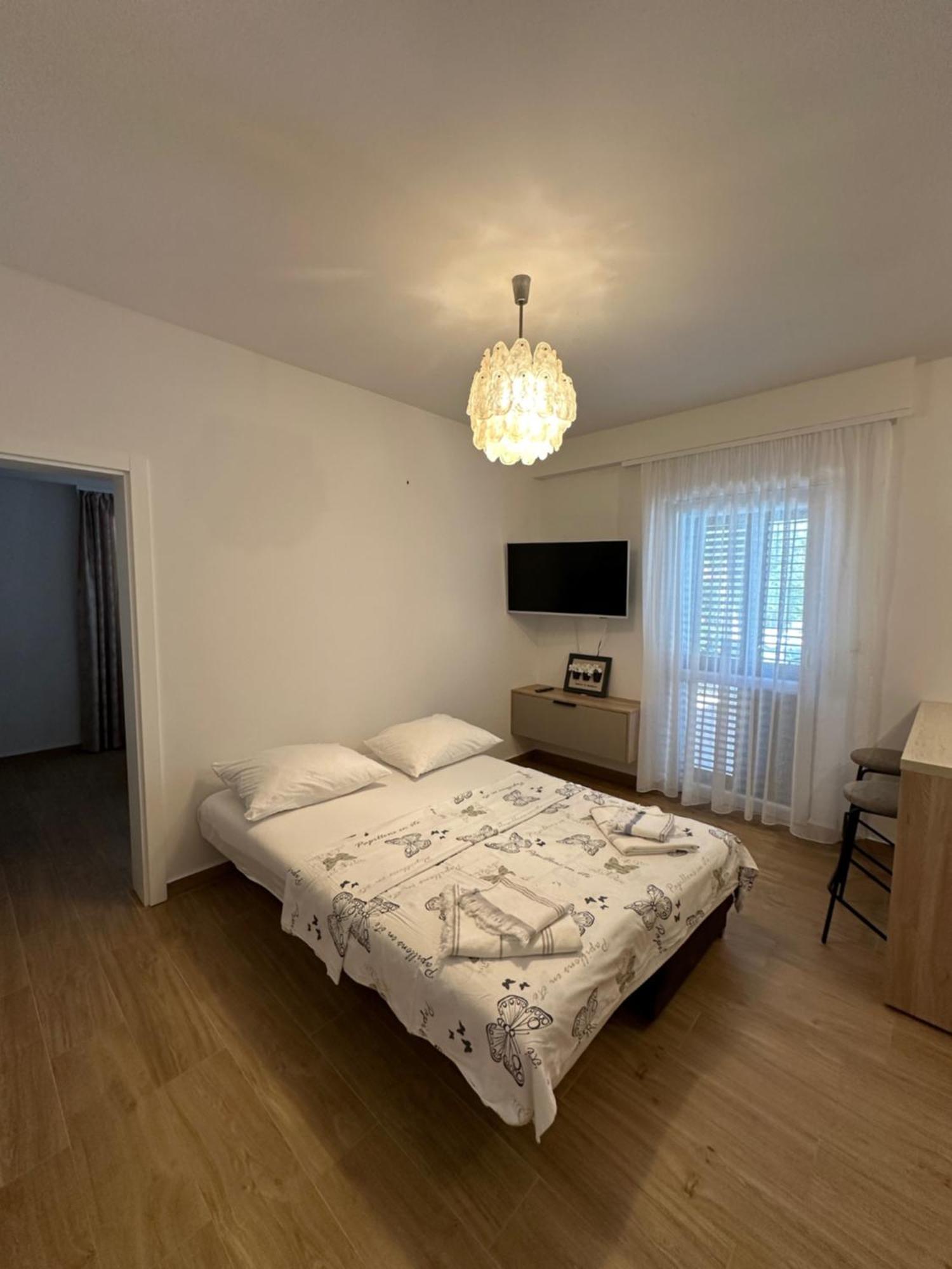 דראגה Apartmani Svemir מראה חיצוני תמונה