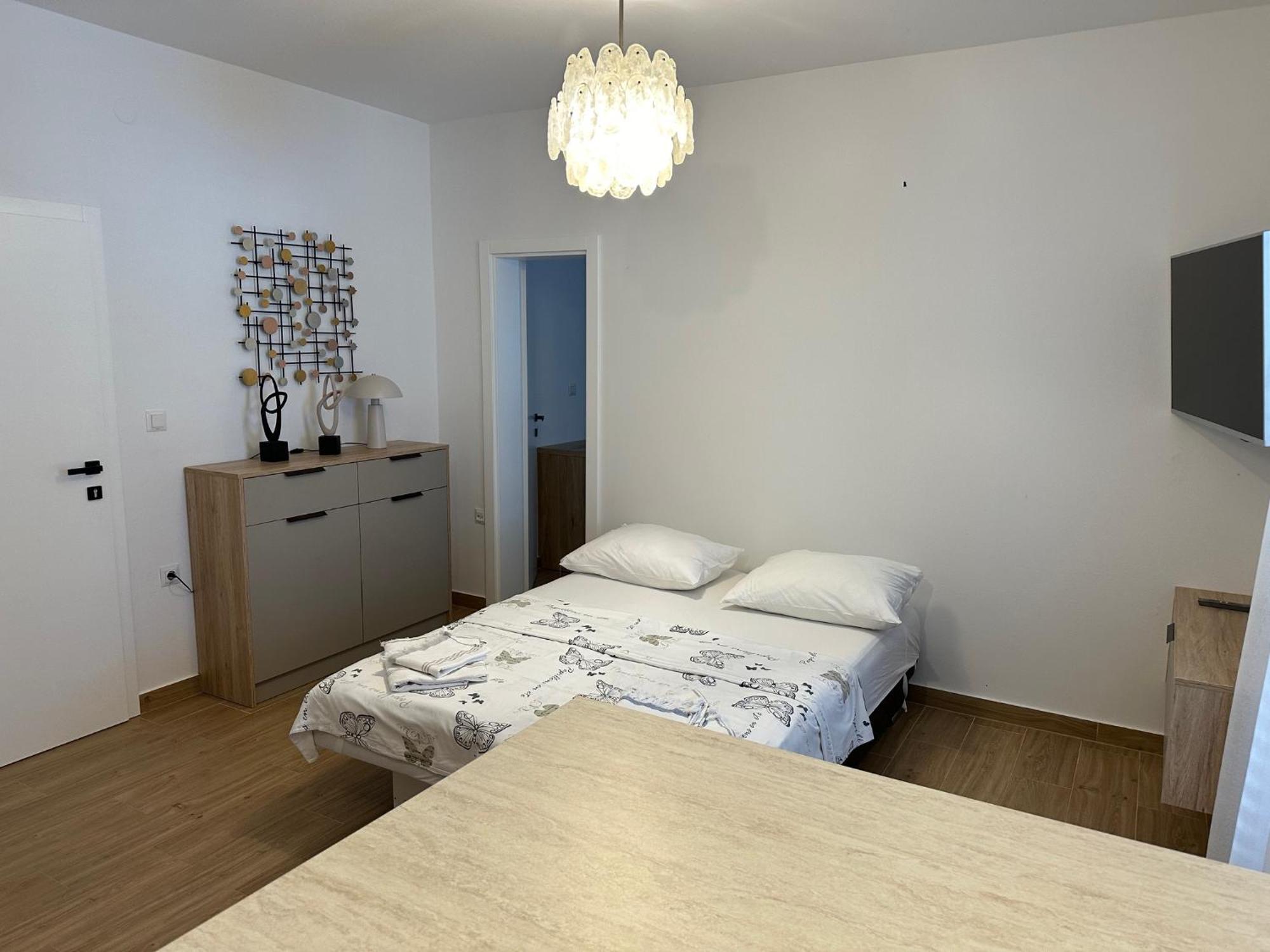 דראגה Apartmani Svemir מראה חיצוני תמונה