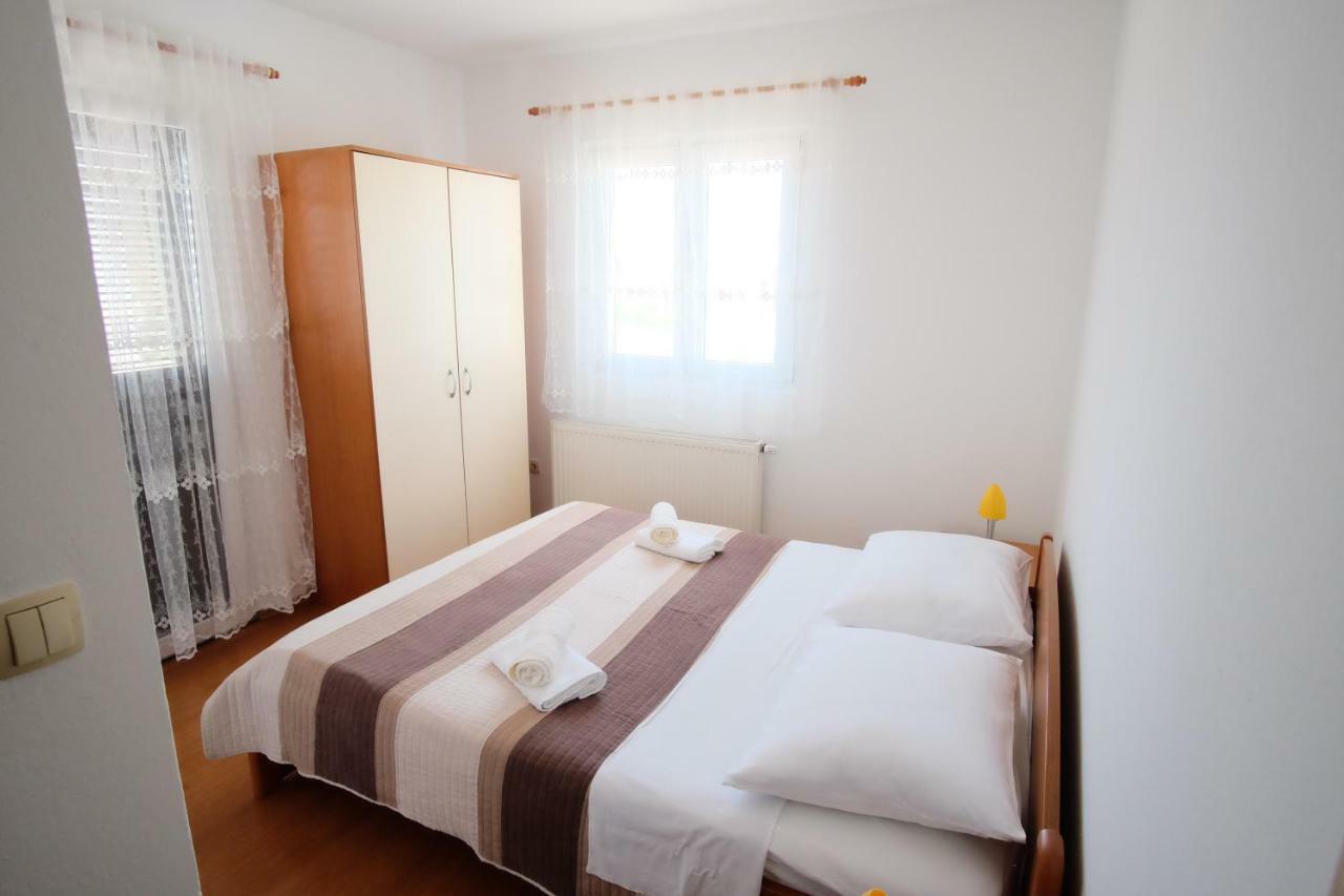 דראגה Apartmani Svemir מראה חיצוני תמונה
